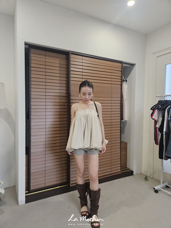立體口袋鉚釘小短褲